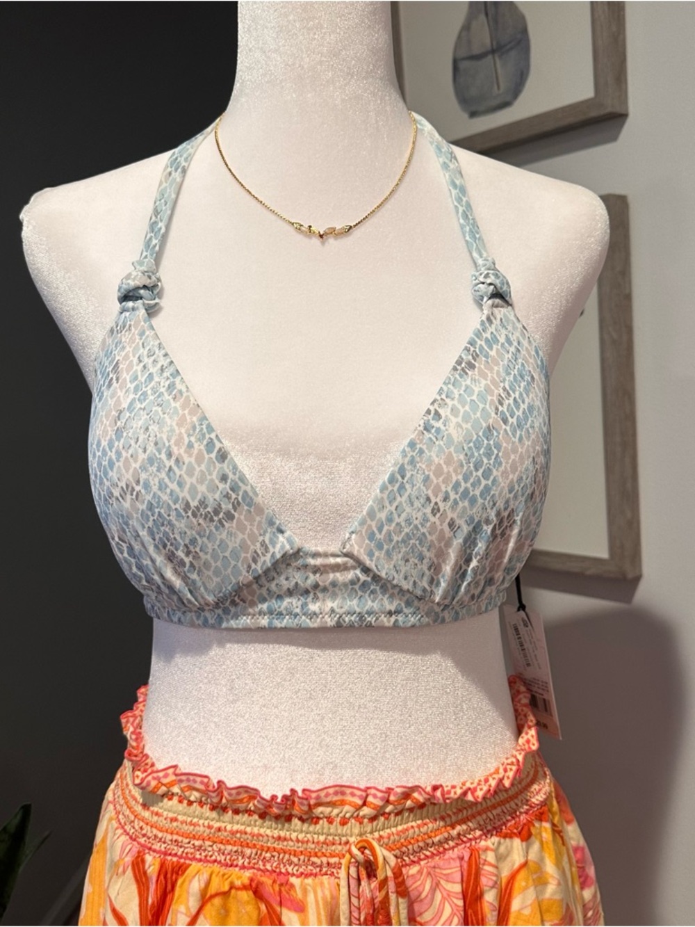 Two pieces swimwear Blue Snake Print Halter Bikini Top and hawaiian shorts